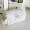 Quilted love wrist bag [white]