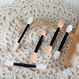 化妆刷、刷包;粉扑、美妆蛋;其他美妆工具