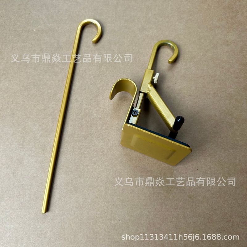跨境新品圣诞节金属悬挂袜子支架可家用调节伸缩挂钩免打孔挂钩|undefined