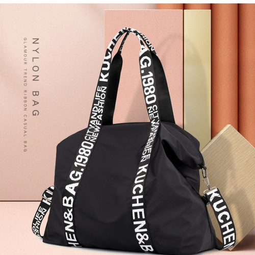 Stylish  Winter New Women's Bag, European and American Lightweight Nylon Single Shoulder Large Capacity Crossbody and Hand Carry Travel Bag
