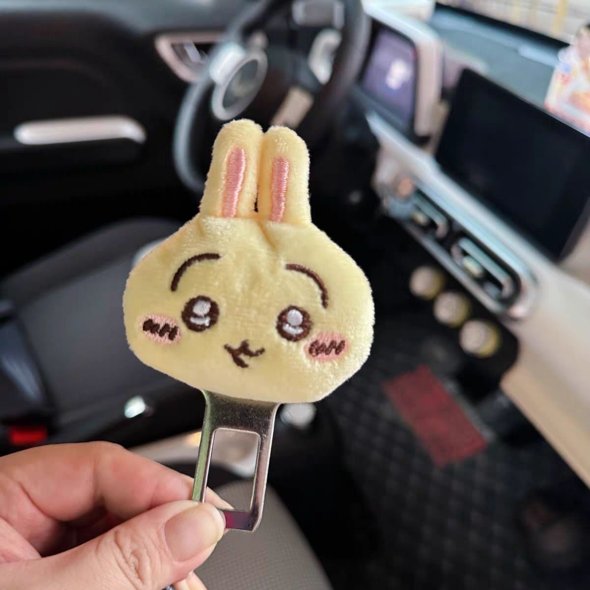 차량용 안전벨트 버클 삽입형 인형 장식 클립