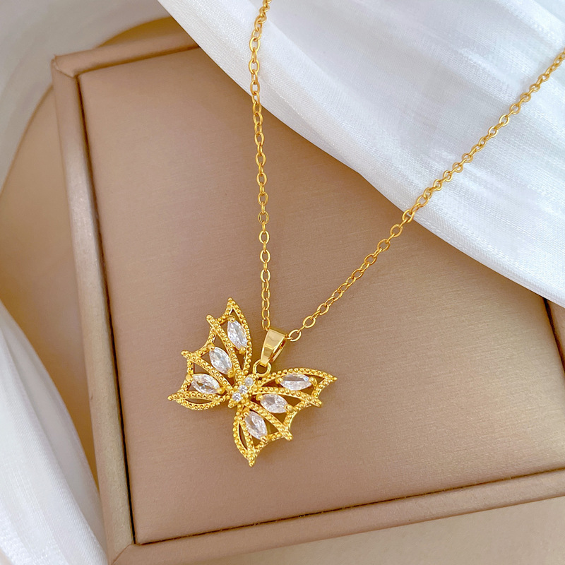 Set collana e orecchini farfalla con strass di lusso_voghion.com