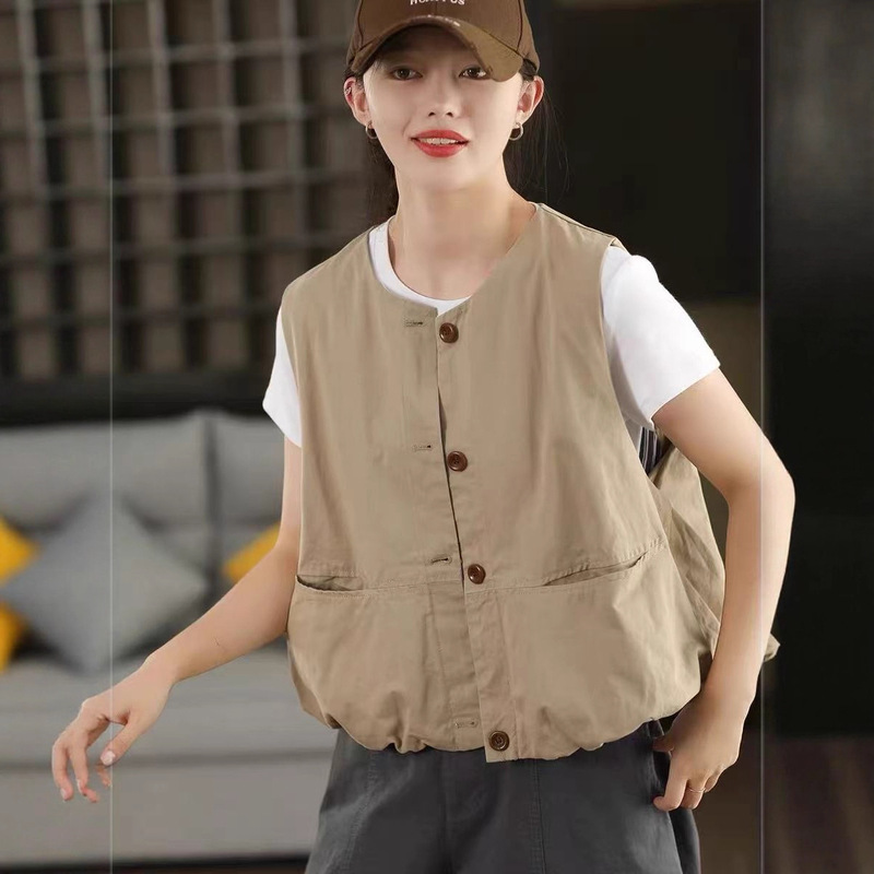 Round Neck Button Sleeveless Vest with Large Pocket Design, Practical and Fashionable for Daily Wear, Casual and Energetic