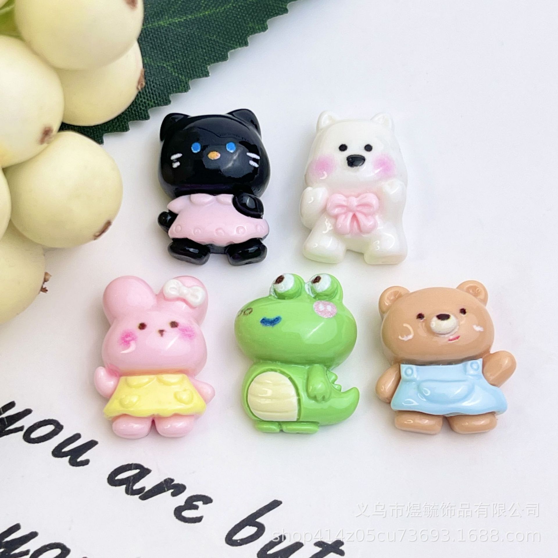 고품질 작은 만화 작은 구멍 용 고양이 작은 동물 혼합 단일