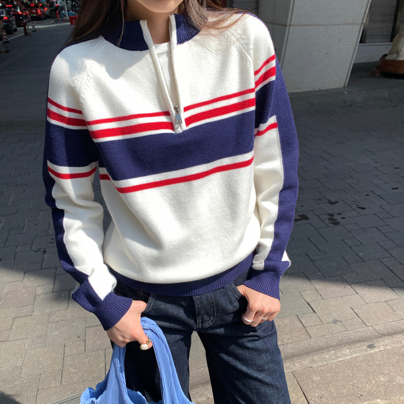 European Autumn Contrast Stripesd Half-Zip Sports Knitwear Long-Sleeved Knitwear for Women 2025 New Loose Top