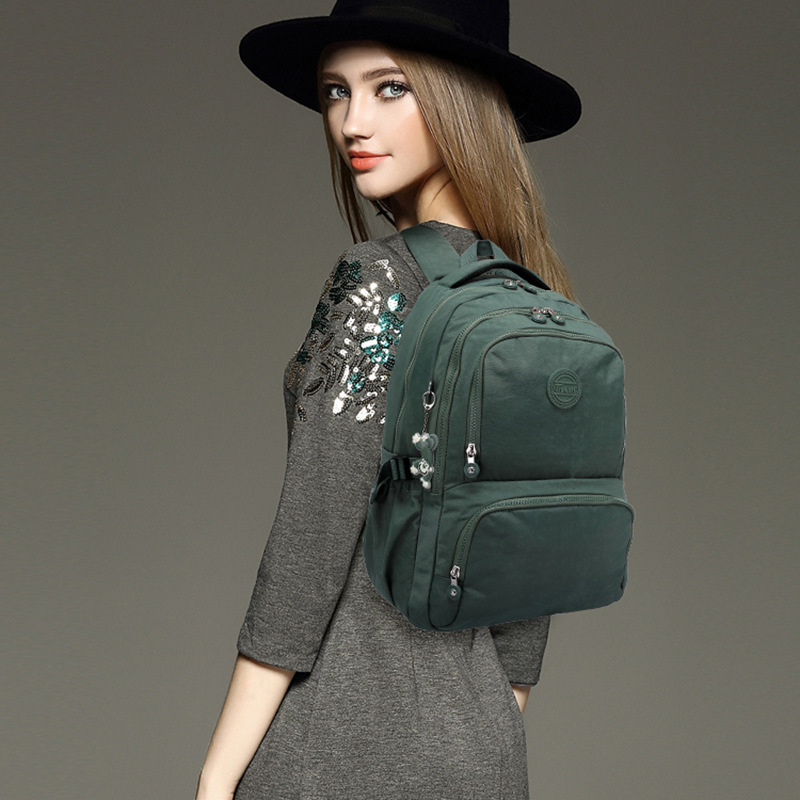 Mochila de ocio simple Mochila de viaje diario al aire libre Mochila escolar para estudiantes de secundaria y preparatoria Mochila de tela