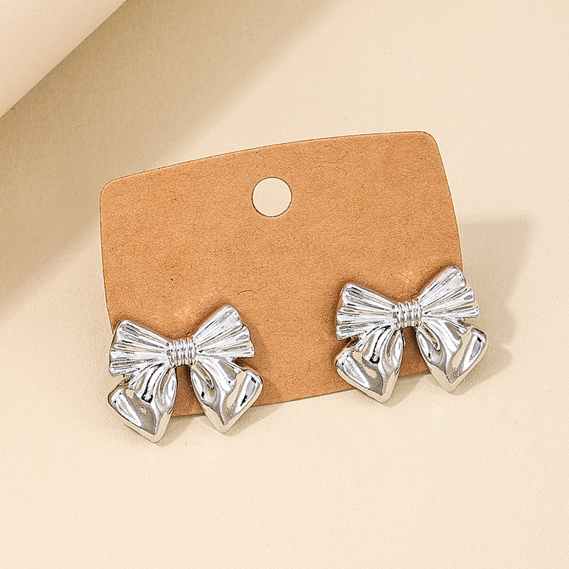 IG Style Cute Bow Knot Zinc Alloy Plating Women's Ear Studs 1 Pair display picture 5