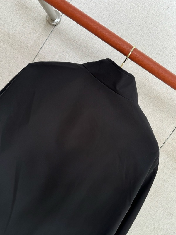 老钱风男士高端聚酯纤维夹克外套  柔软中带点挺括 穿着舒适自lp|undefined