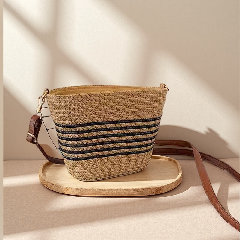 크로스바디 스트라이프 백, 브라운 및 블랙 스트라이프