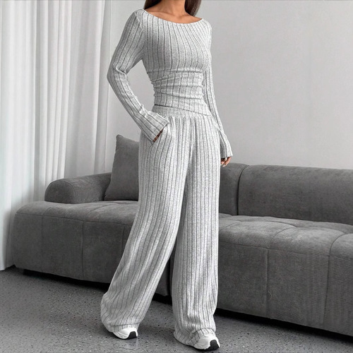 Two-Piece Set of Loose High-Neck Knit Long-Sleeve Trousers with Side Waist Adjustment, Pure Color for Autumn and Winter Leisure in Europe and America