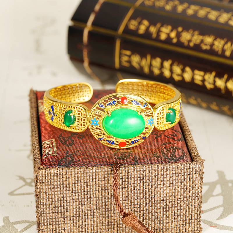 Brazalete abierto de oro de oro de Vietnam jade colorido palacio aleación de cobre esmalte de mujer fábrica de joyería Yiwu