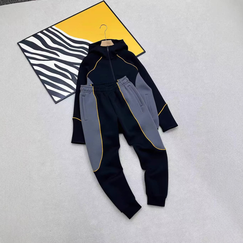2026 Spring Hooked Loose Casual Sports Suit with Sweatshirt and Sweatpants Two-Piece Set Knitted Air Layer 86-88