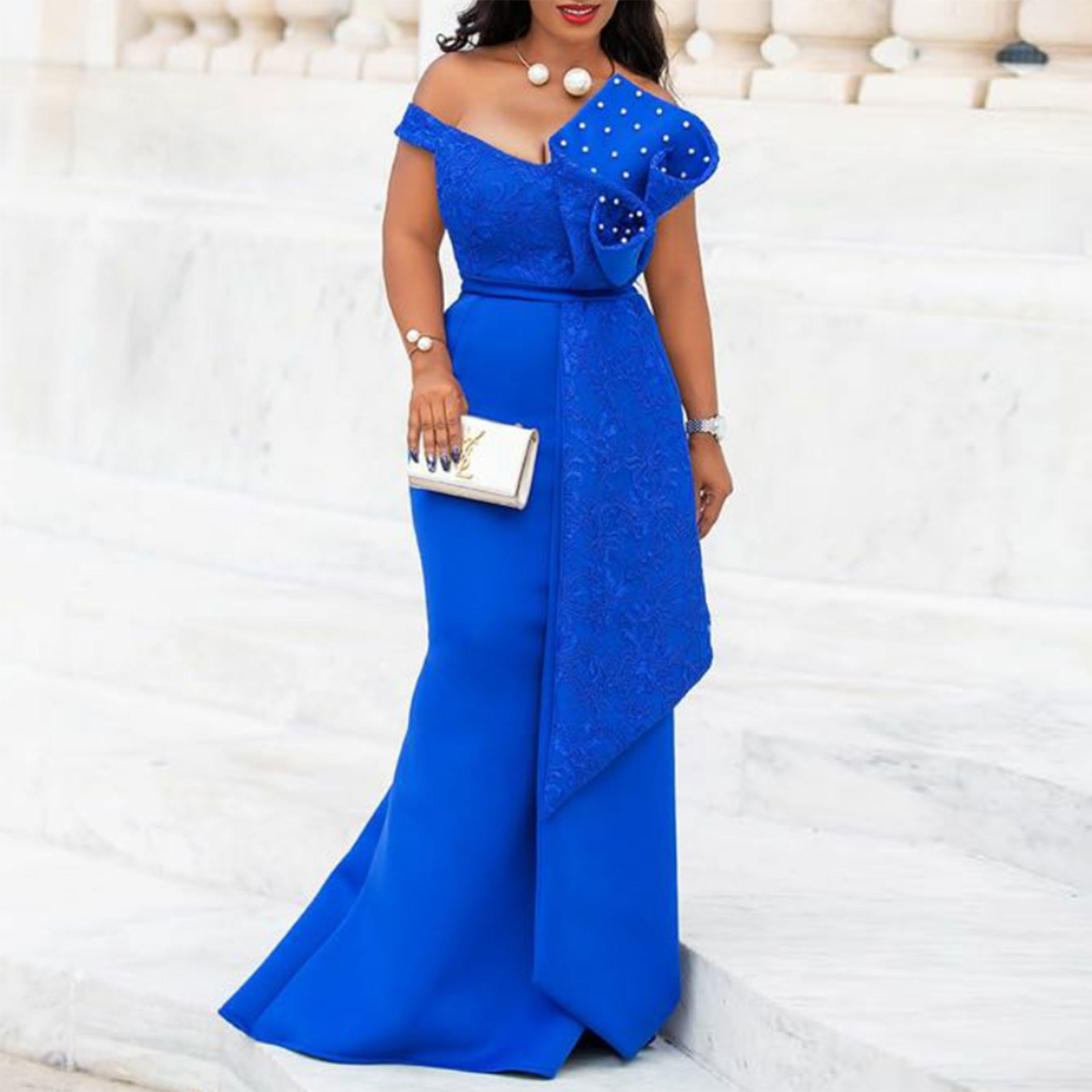 Elegante vestito da sera donna per ballo con perline e pizzo_voghion.com