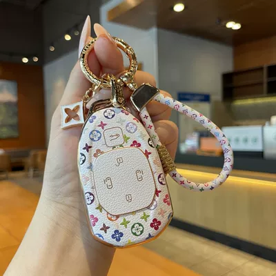 Car key bag Gac Trumpchi M8 Luxury Cover - model-d-5-buttonkey-fob-cover-painted-four-leaf-clover-lanyard