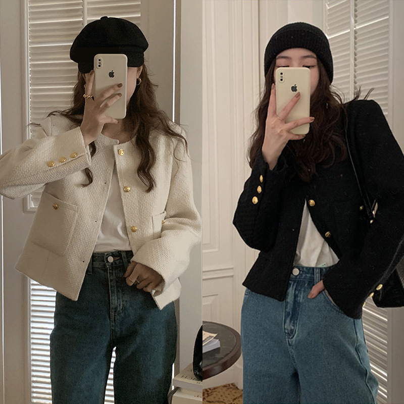 Sweater Coat Women's Autumn and Winter New Explosions Lamb Wool Advanced Design Sense Niche Cardigan Top Thickened Sweater Coat Women's Autumn and Winter New Explosions Lamb Wool Advanced Design Sense Niche Cardigan Top Thickened