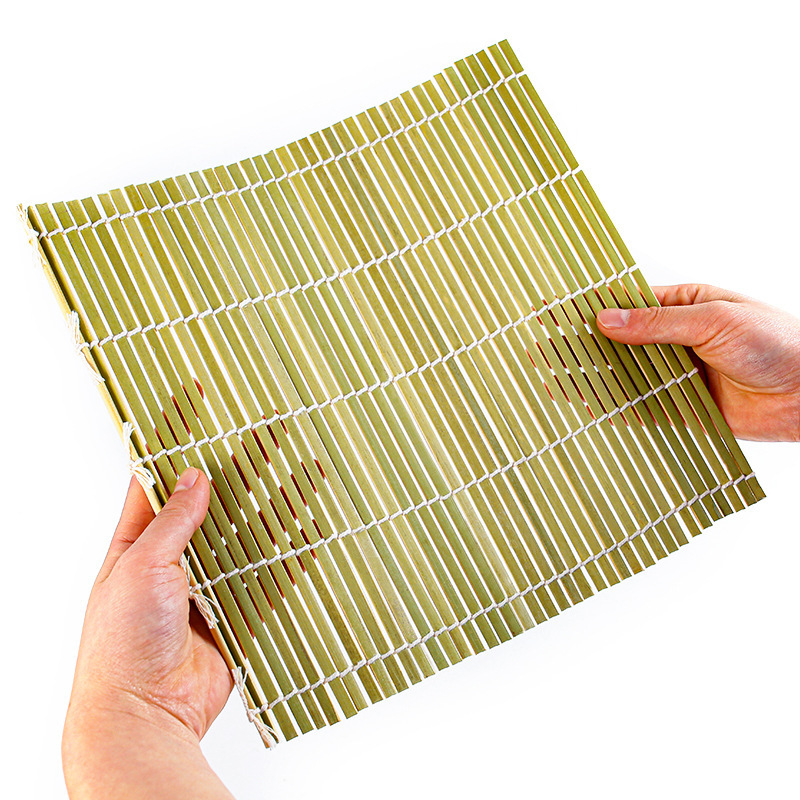 Bamboo sushi roller shutter green skin sushi roll sushi curtain Japanese Laver rice artifact sushi tool mold wholesale