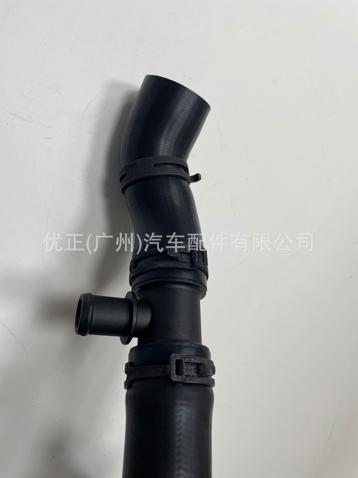 Pch500941 Is Suitable for Jaguar Land Rover Sport Range Rover 2005-2009 Hose Auto Parts
