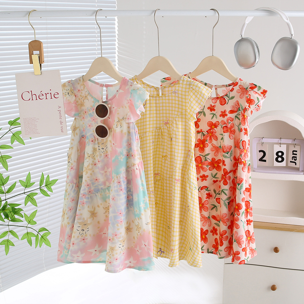2026 Summer New Style Cotton Silk Dress for Girls, Princess Dress with Flutter Sleeves, Thin Style, Super Cute Dress for Little Girls