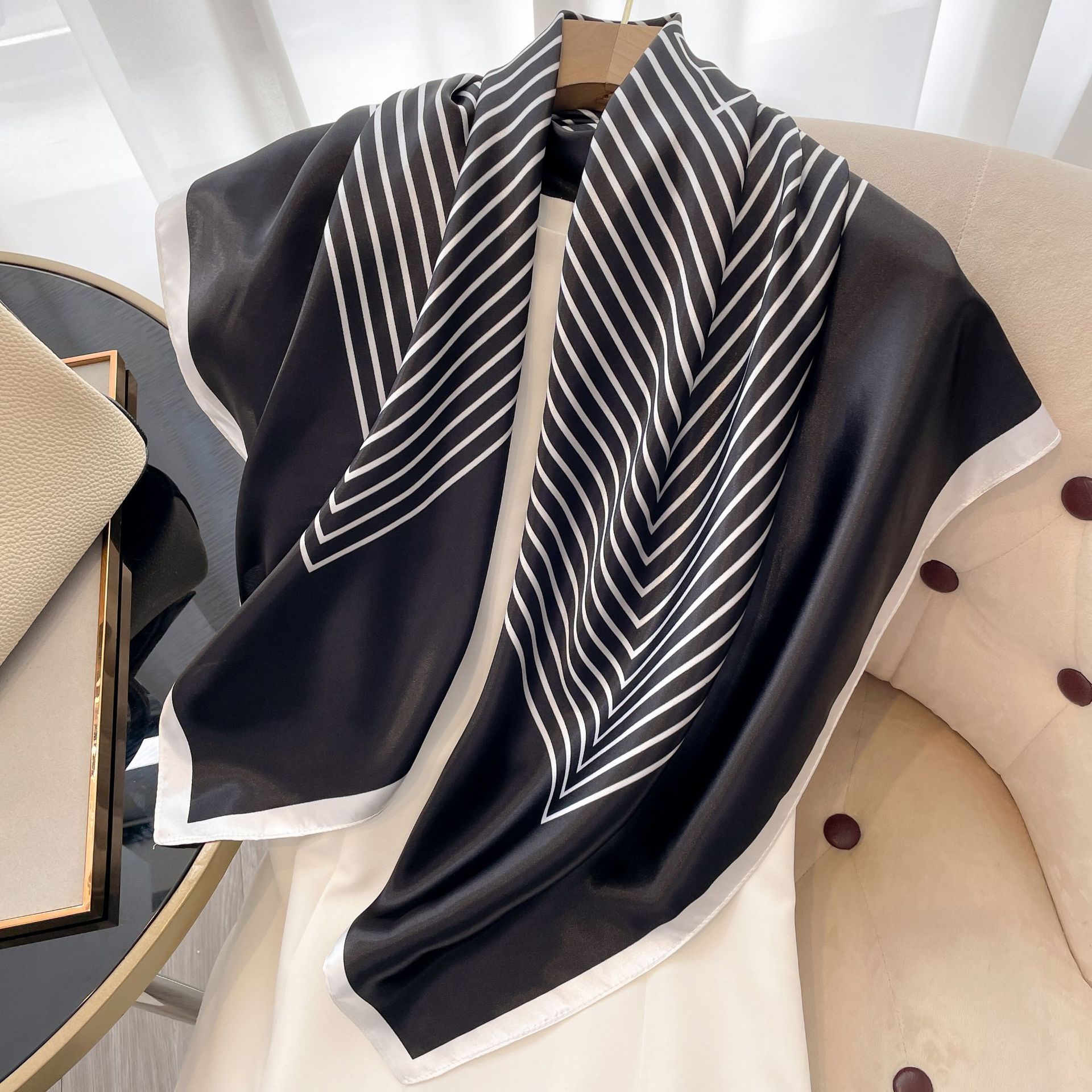 Small Square Scarf Versatile Professional Accessory For Women_voghion.com