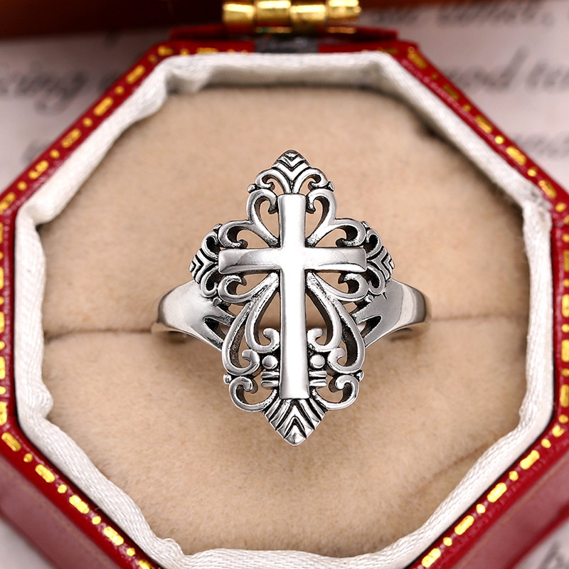 Temperamento esagerato della personalità del vecchio palazzo di Cao Shi, croce con onde e anello cavo_voghion.com