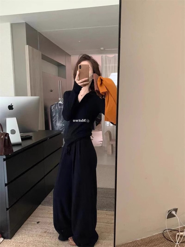韩系温柔半拉链连帽针织衫女秋冬内搭慵懒修身打底毛衣设计感上衣|undefined