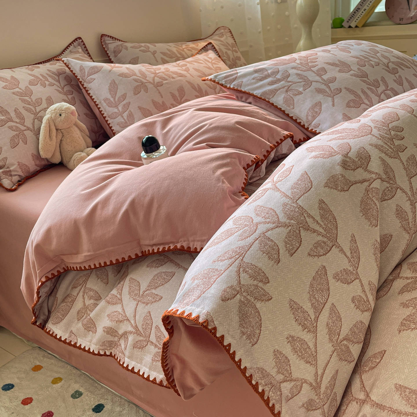 Cama de algodón molido de cuatro piezas de algodón 2025, nueva colcha de cama de cuatro estaciones, colcha de cama universal, kit de colcha de cama