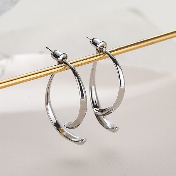 Capacious earrings