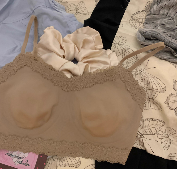 无痕蕾丝内衣女薄款大胸显小抹胸背心吊带无钢圈裸感防走光文胸罩|undefined