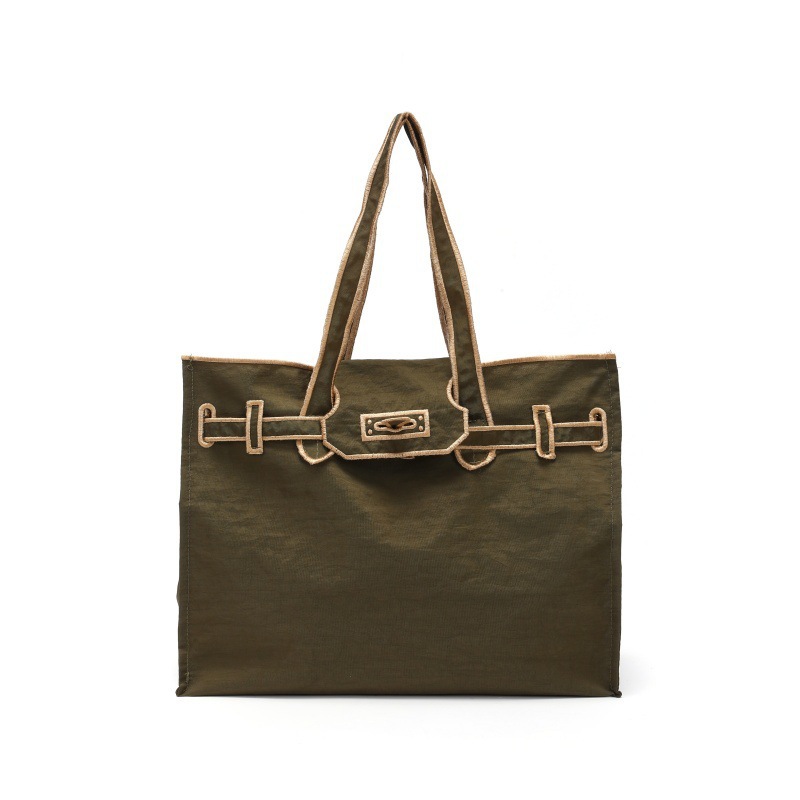 밀리터리 그린 골드 핸드 토트 백