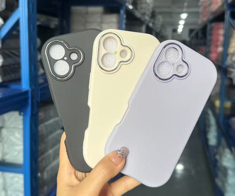iphone15promax 無地シリコン携帯電話ケース Apple 14 電気メッキレンズ 13 細穴 16 落下防止 xr に適しています。|undefined