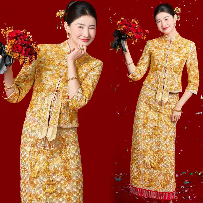 High-End Dragon and Phoenix Design 2026 New Style Slim-Fit Golden Bridal Gown for Wedding and Ceremony