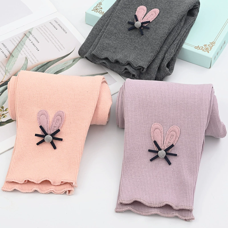 Детские леггинсы 2024 весна и осень новая корейская версия тонкого ребенка среднего ребенка укороченные брюки дети детские носки оптом