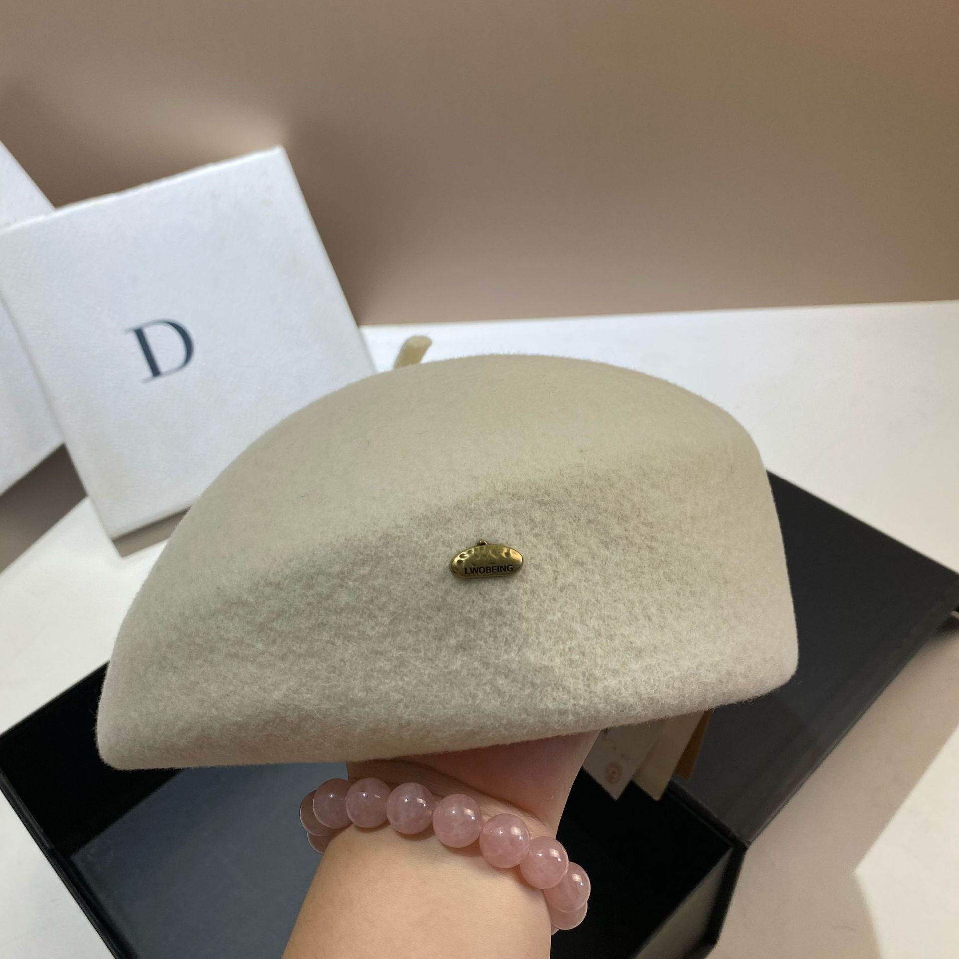 Hochwertige Baskenmütze aus Wolle, koreanische Version, dreidimensionaler Flugbegleiterhut im Promi-Stil, modisch und_voghion.com