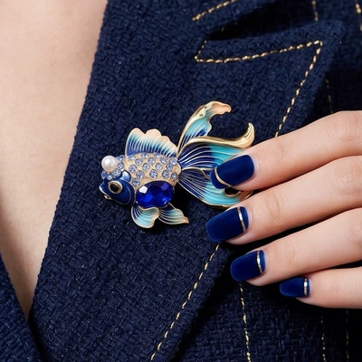 Cute goldfish brooch with creative Yaxa sancaqları