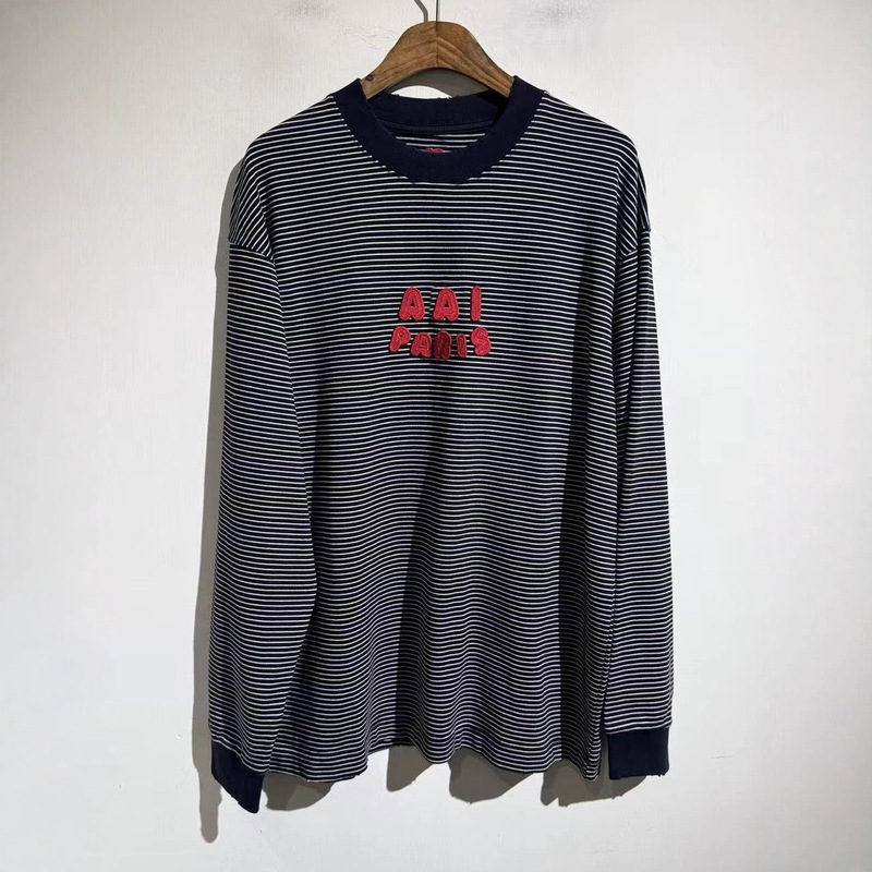 Aw Letter Striped Base Shirt with Wool Embroidery, Round Neck Long Sleeve T-Shirt, Loose Fit Unisex Japanese Retro T-Shirt