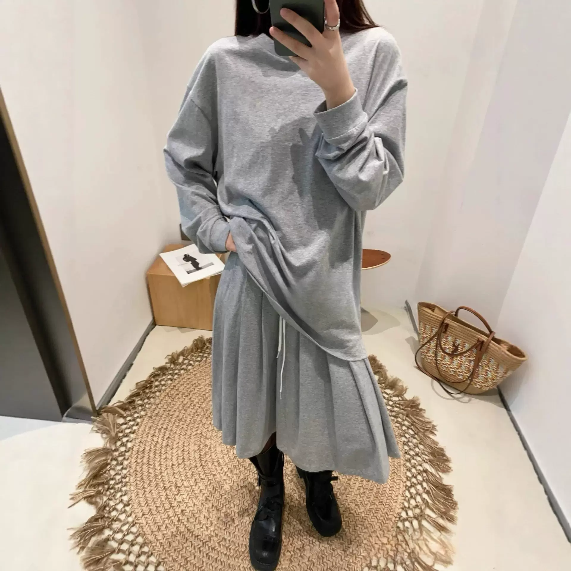 时髦松弛宽松休闲长袖T恤百褶半身裙两件套卫衣套装女5330/5331