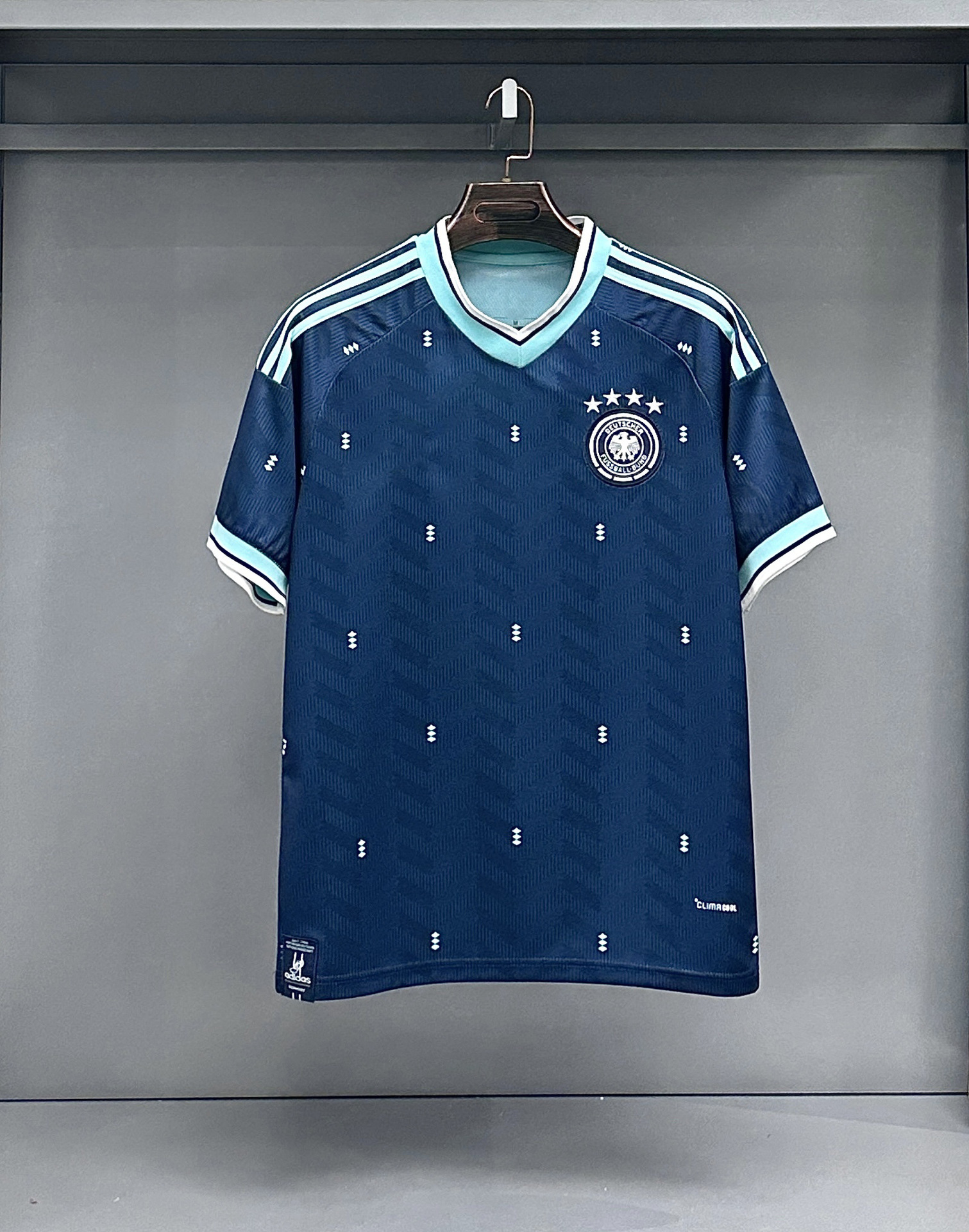 2627 nueva camiseta de fútbol de la Copa del Mundo Francia España edición de fans del equipo nacional brasileño gran cantidad de manga corta al por mayor