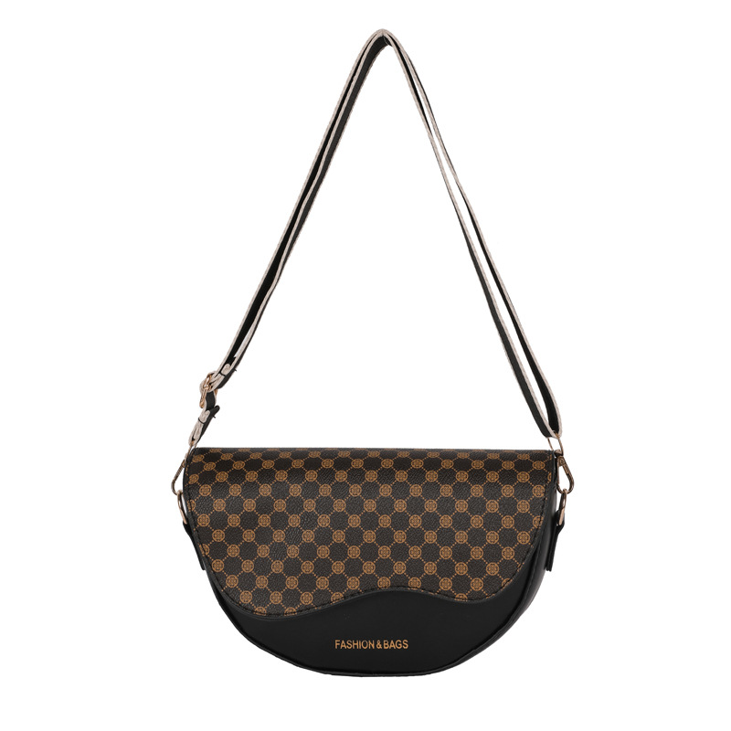 Retro Leopard Print Shoulder Bag Versatile Textured Saddle Bag_voghion.com
