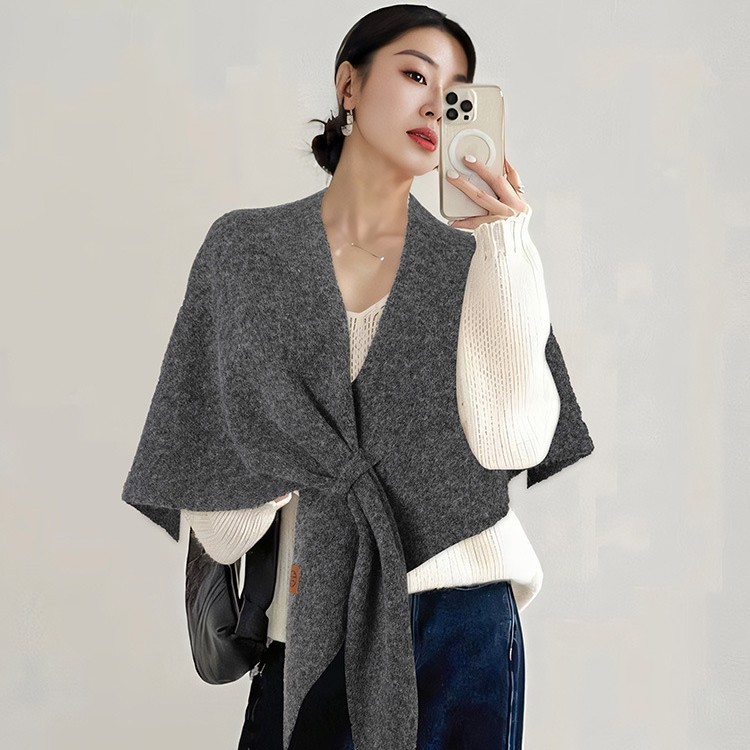 韩系羊毛条纹三角大披肩女保暖加厚外搭针织围巾秋冬服饰外搭坎肩|undefined