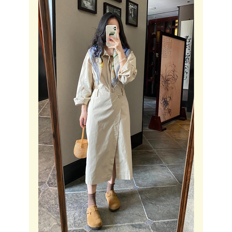 Formal Occasions, Dignified, High-Sense, Small Fragrance, Waist-Cinching Beige Shirt, Long-Sleeved Dress for Women, 2025 Autum