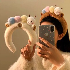 かわいいキャタピラカビバラ女性用洗顔とメイクアップ特別な漫画ヘッドバンドヘッドバンドなし秋冬ヘアバンドカーディガン