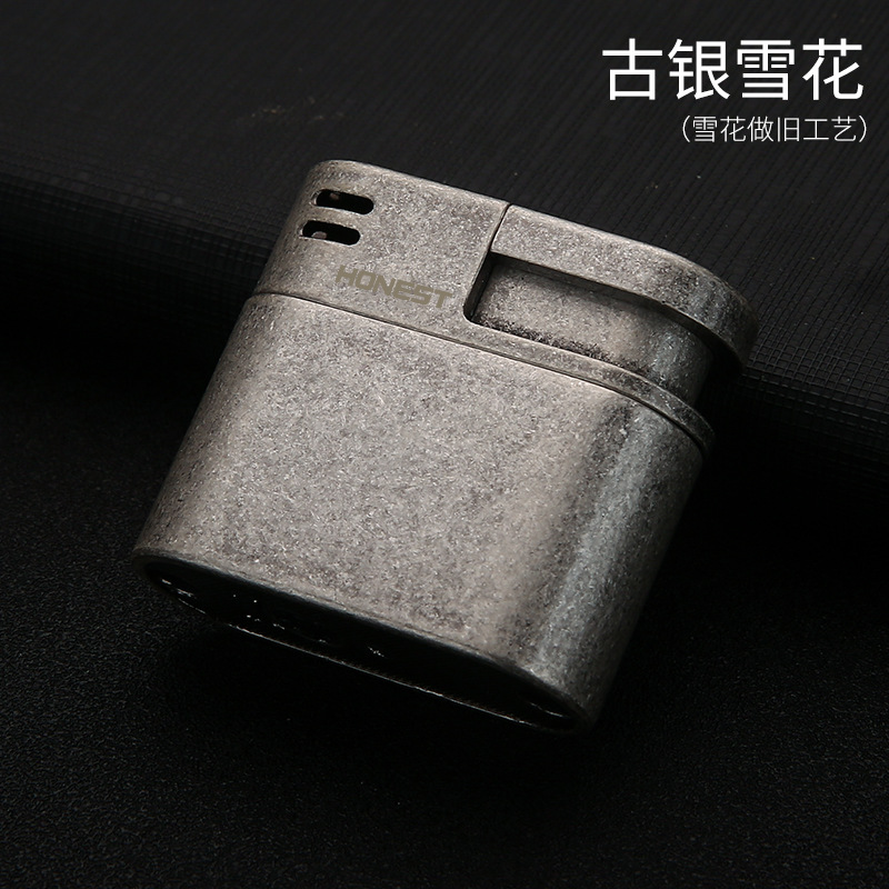 Ancient silver snowflake + gift box