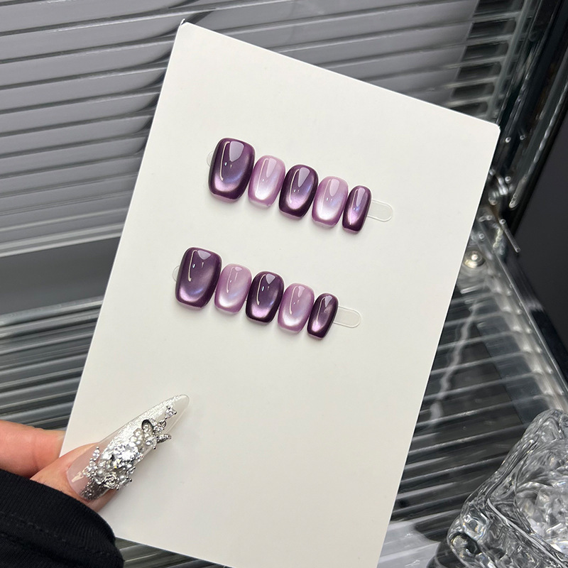 [Zilai Run] Purely Handmade Wearable Nails Purple New Year Zilai Run Cat Eye Simple Whitening Nail Patch
