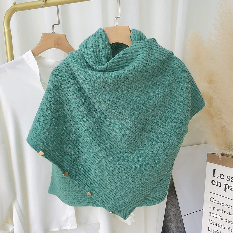Green metal cloak