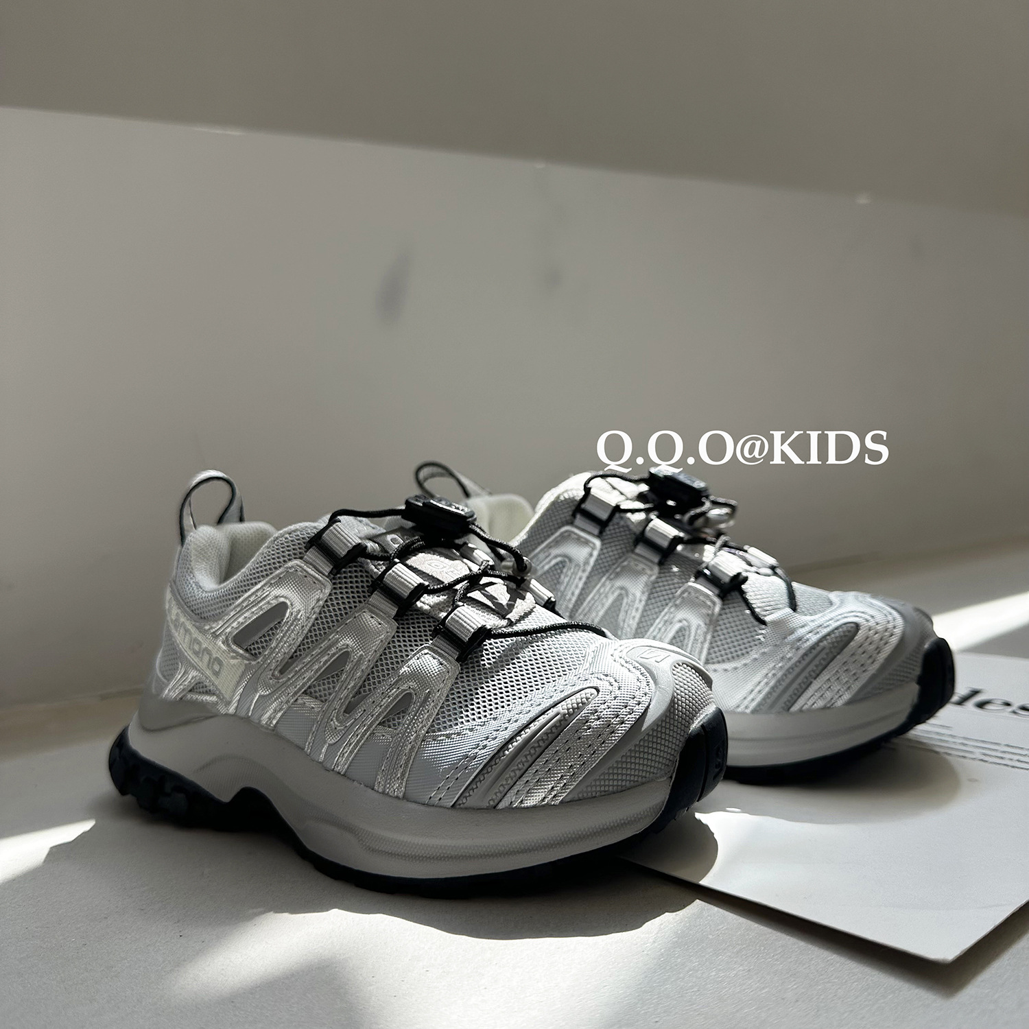 QQO Kinderschoenen 2023 Herfst en Winter Nieuwe Kinder Ademende Outdoor Sportschoenen Heren en Dames Mesh Dad_voghion.com