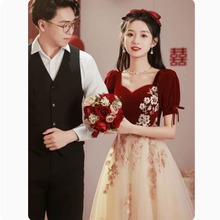高端敬酒服2024新款新娘高级感纱裙红色礼服设计感订婚宴会中长款