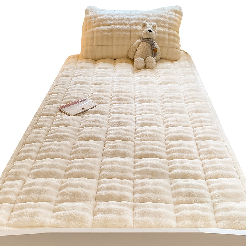 Colchón de terciopelo de leche grueso 2025 nuevo dormitorio estudiantil colchón de cama individual especial colchón de terciopelo de invierno y otoño