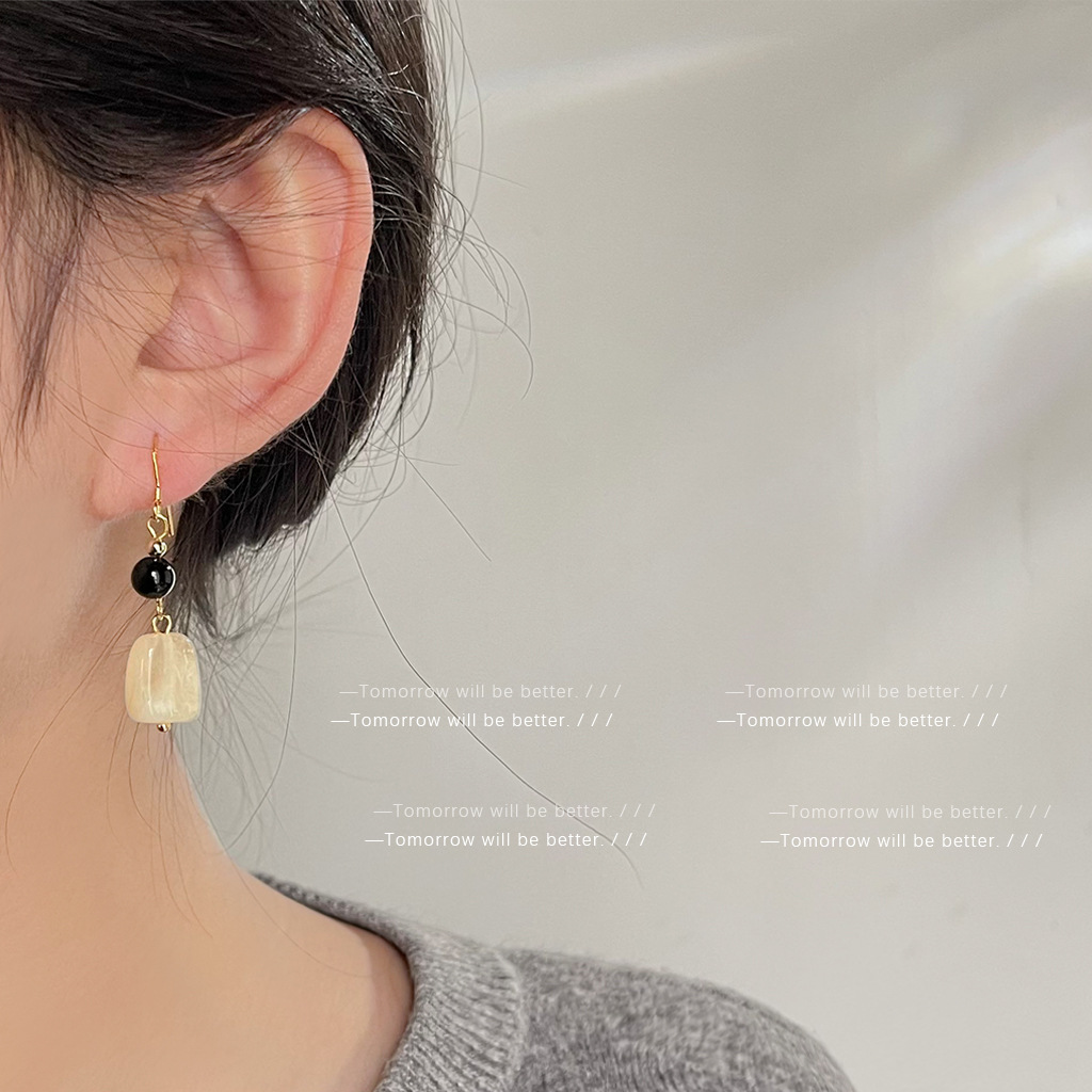 1_0008_耳语tomorrow will be bett