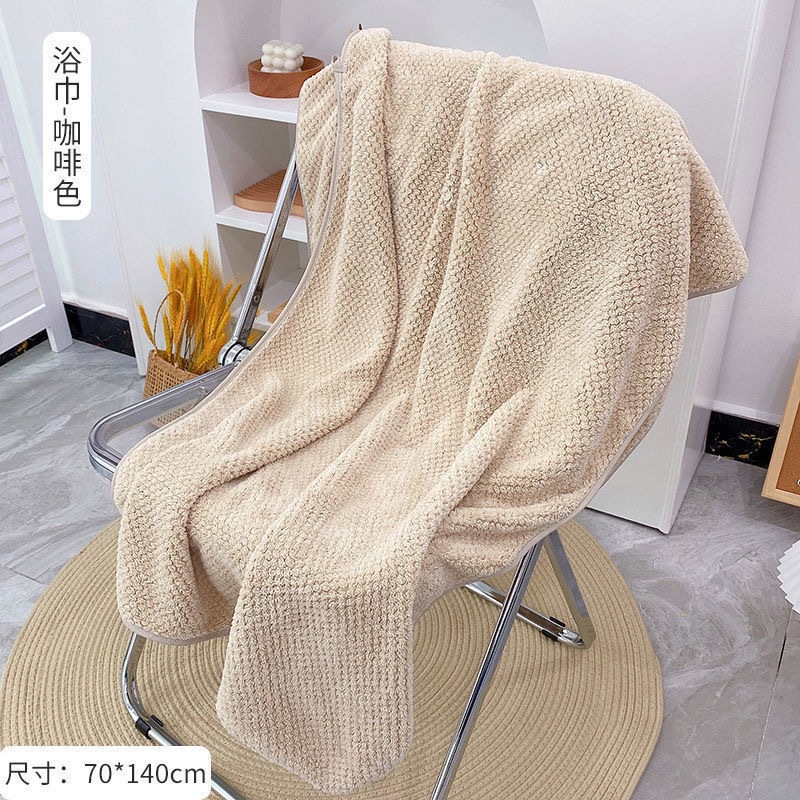 Brown pineapple grid