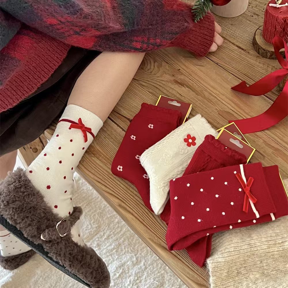Red universal demi-season socks with bow